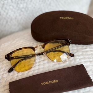 Tom Ford Henry Sunglasses – Havana Tortoiseshell with Yellow Lenses